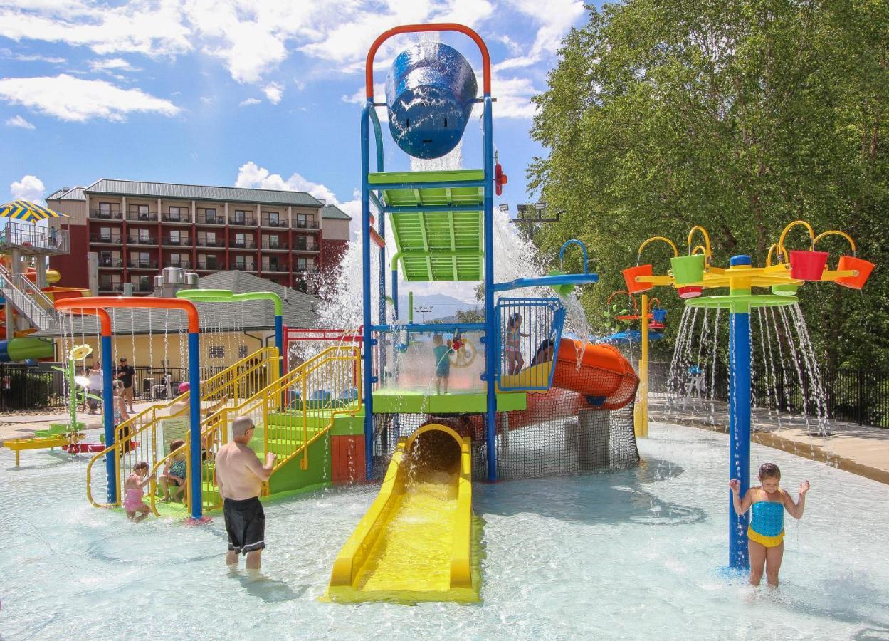 Country Cascades Waterpark Resort Pigeon Forge Ngoại thất bức ảnh