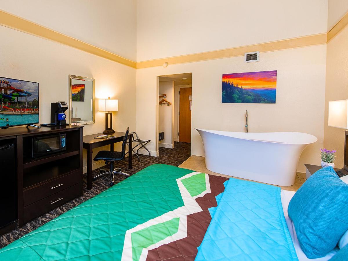 Country Cascades Waterpark Resort Pigeon Forge Ngoại thất bức ảnh